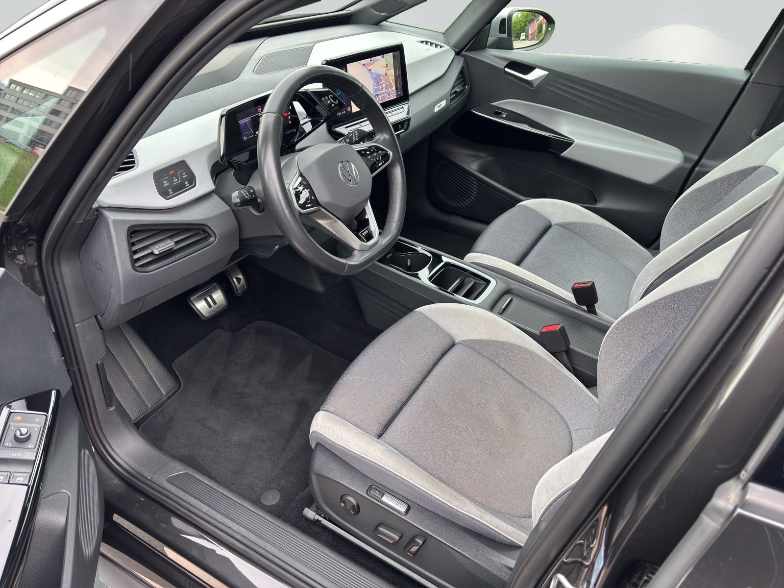 VW ID.3 1ST Max Pro Performance, Electric, Second hand / Used, Automatic - 5