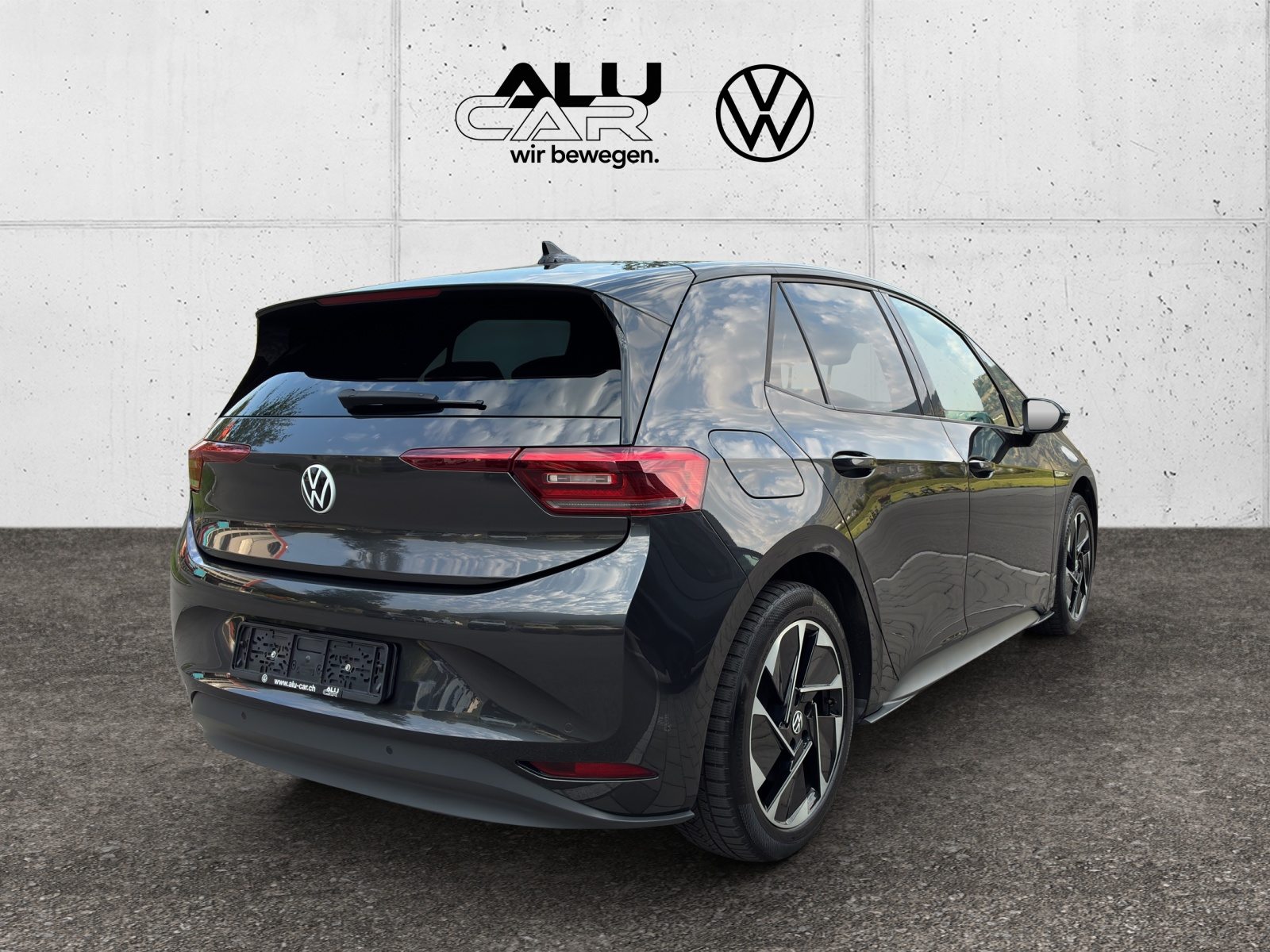 VW ID.3 Family Pro, Electric, Second hand / Used, Automatic - 5