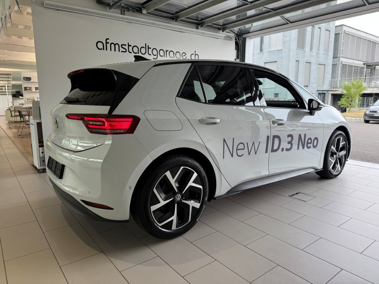 VW ID.3 Neo Style, Electric, Second hand / Used, Automatic - 3