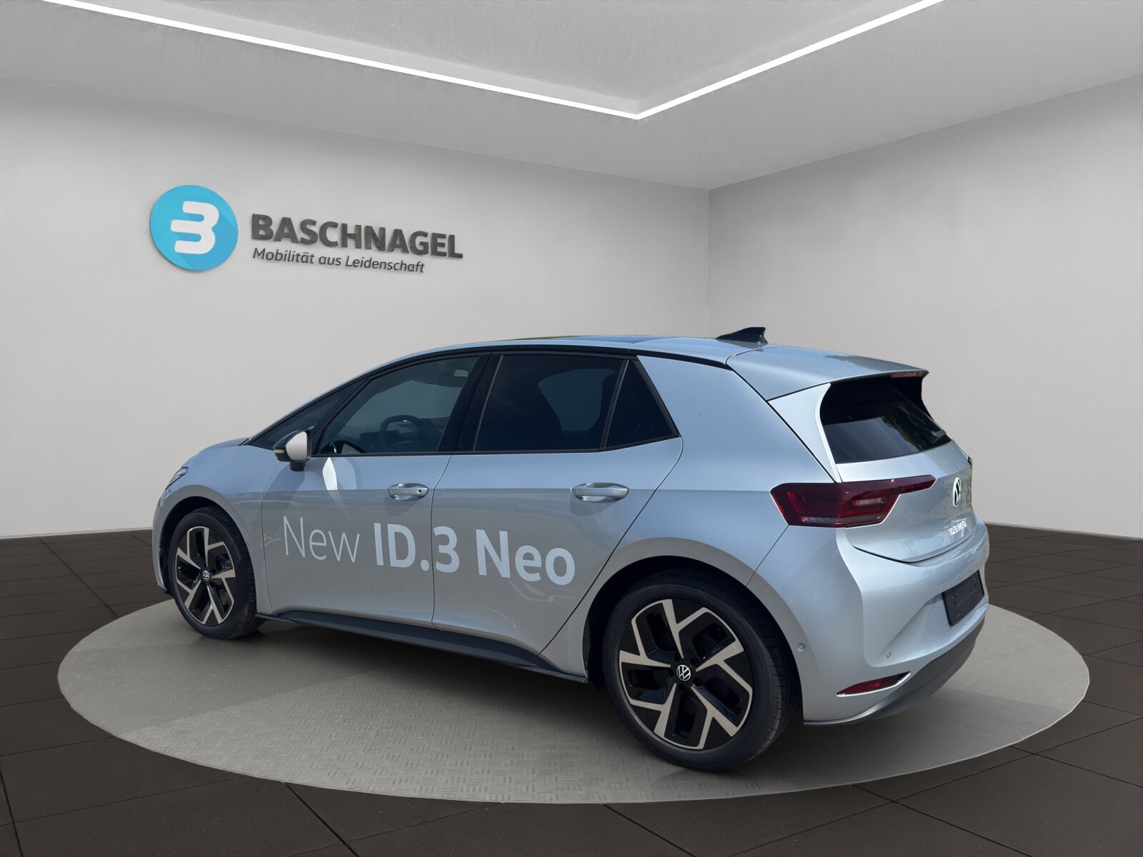 VW ID.3 Neo 79 kWh 231 PS Style, Electric, Ex-demonstrator, Automatic - 3