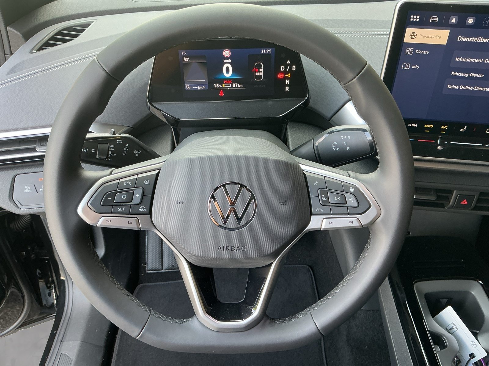 VW ID.4 Pro UNITED, Electric, New car, Automatic - 6