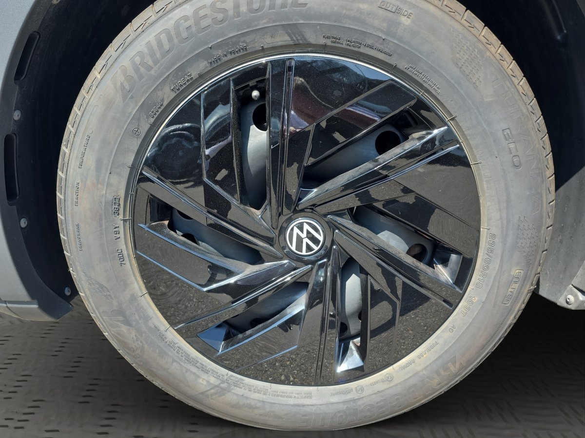 VW ID.4 Pure Style 55 kWh, Elektro, Occasion / Gebraucht, Automatik - 7