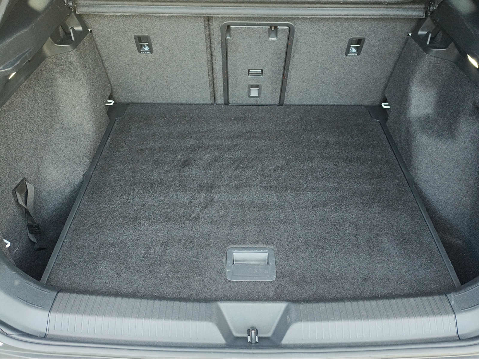 VW ID.4 GTX, Electric, Second hand / Used, Automatic - 7