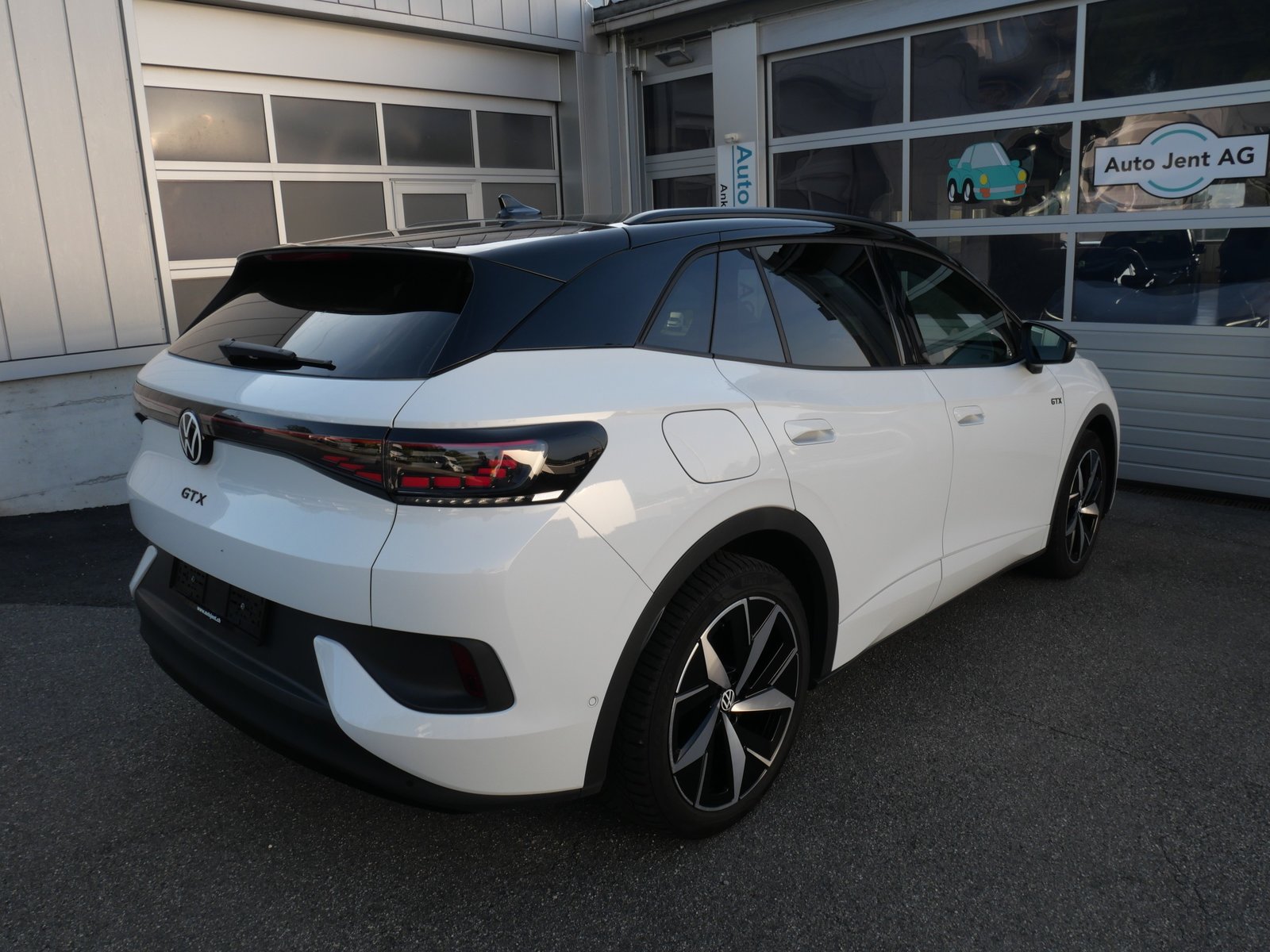 VW ID.4 GTX 77 kWh 4Motion *CH-Auto, AHK schwenkbar*, Electric, Second hand / Used, Automatic - 5