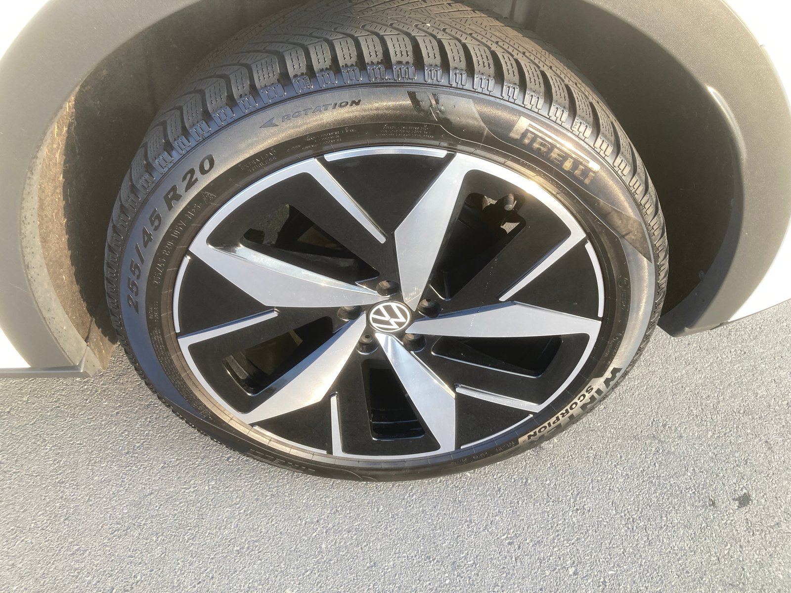 VW ID.4 GTX 77 kWh 4Motion mit Panorama Dach, Elektro, Occasion / Gebraucht, Automatik - 7