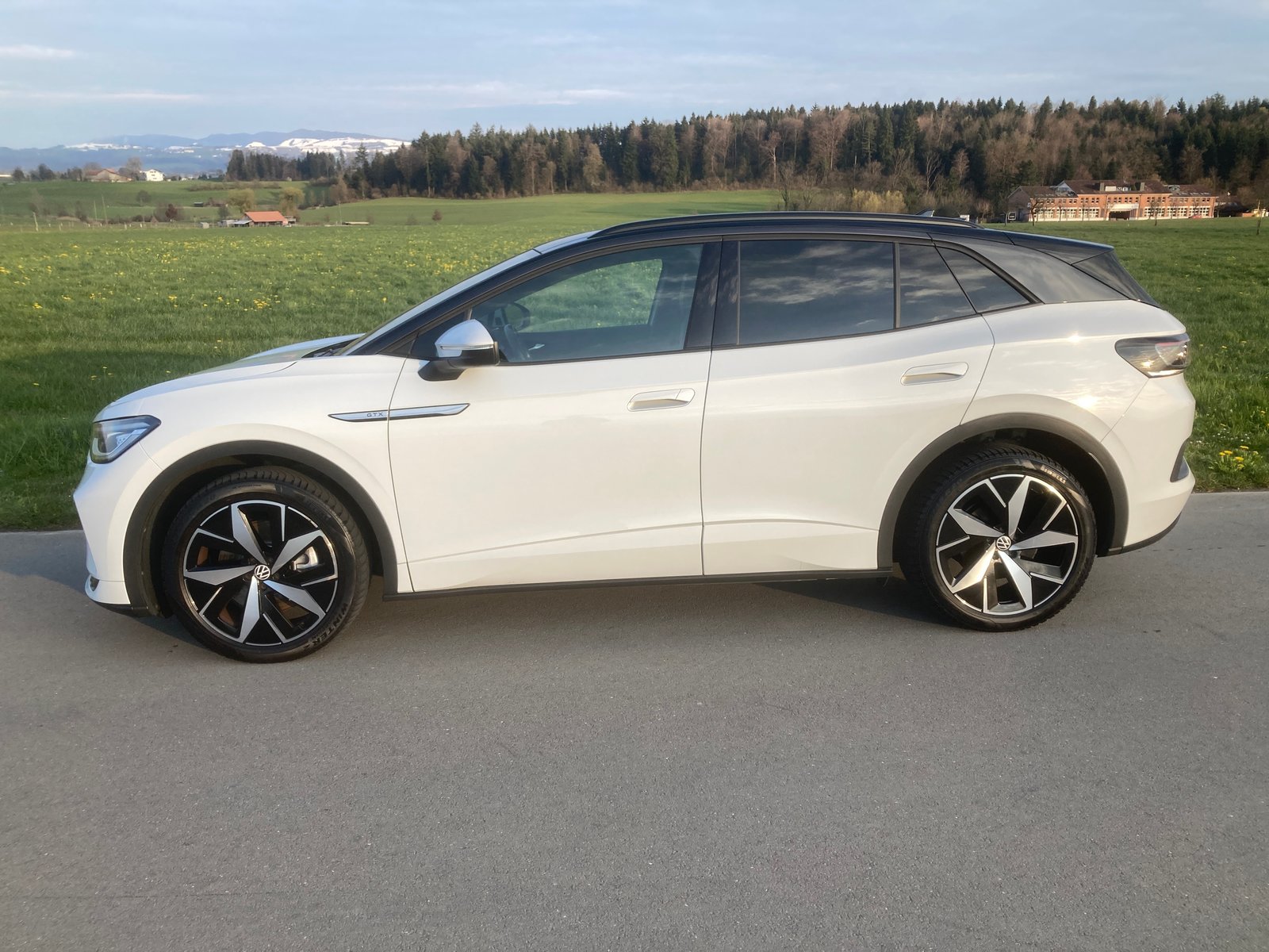 VW ID.4 GTX 77 kWh 4Motion mit Panrama Dach, Electric, Second hand / Used, Automatic - 5
