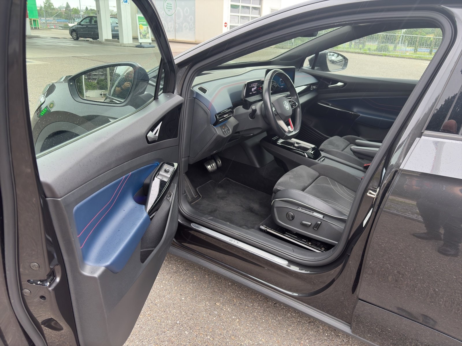 VW ID.4 GTX 4motion, Electric, Second hand / Used, Automatic - 5
