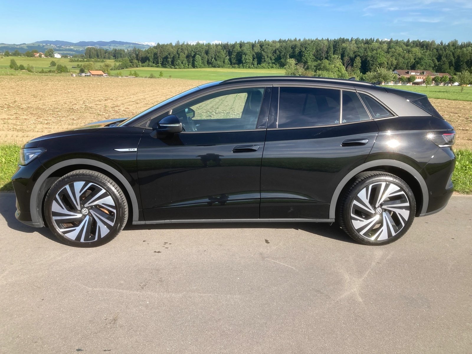 VW ID.4 GTX 77 kWh 4Motion, Electric, Second hand / Used, Automatic - 5