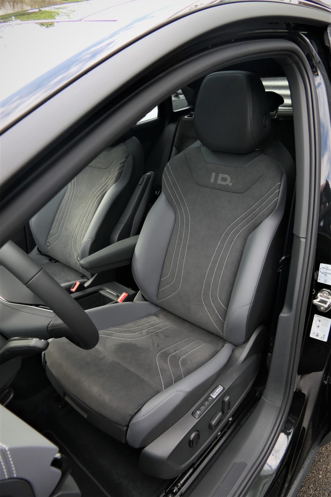 VW ID.4 Pro Performance, Electric, Second hand / Used, Automatic - 6