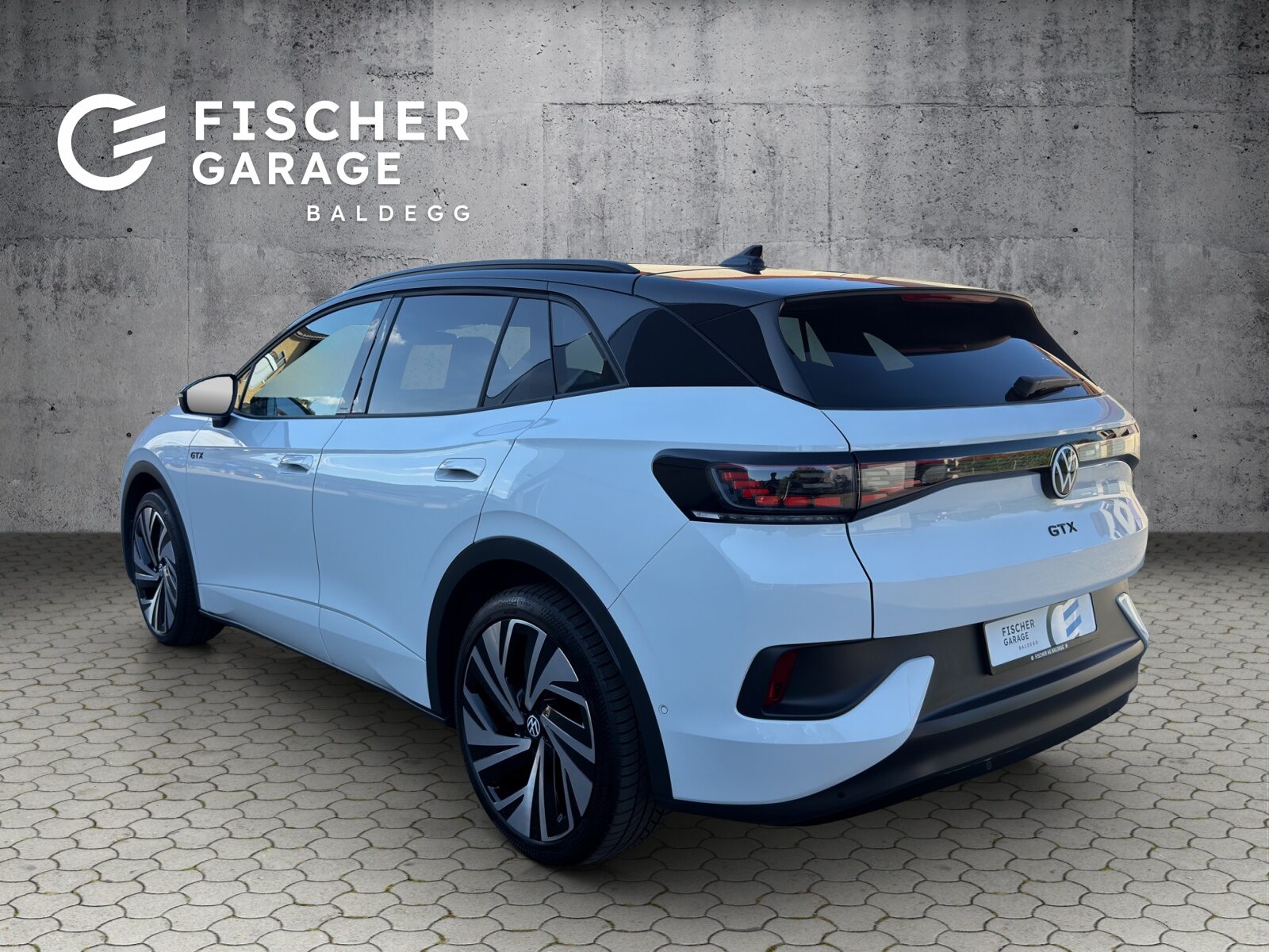 VW ID.4 GTX, Electric, Second hand / Used, Automatic - 2