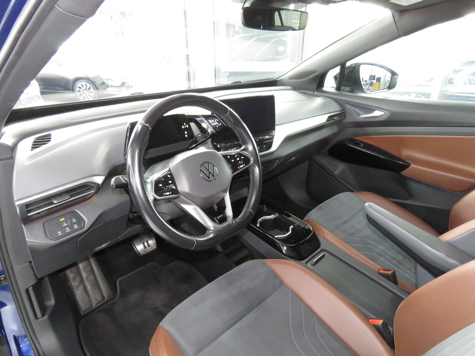 VW ID.4 Pro Performance 77 kWh 1ST Automat, Électrique, Occasion / Utilisé, Automatique - 7