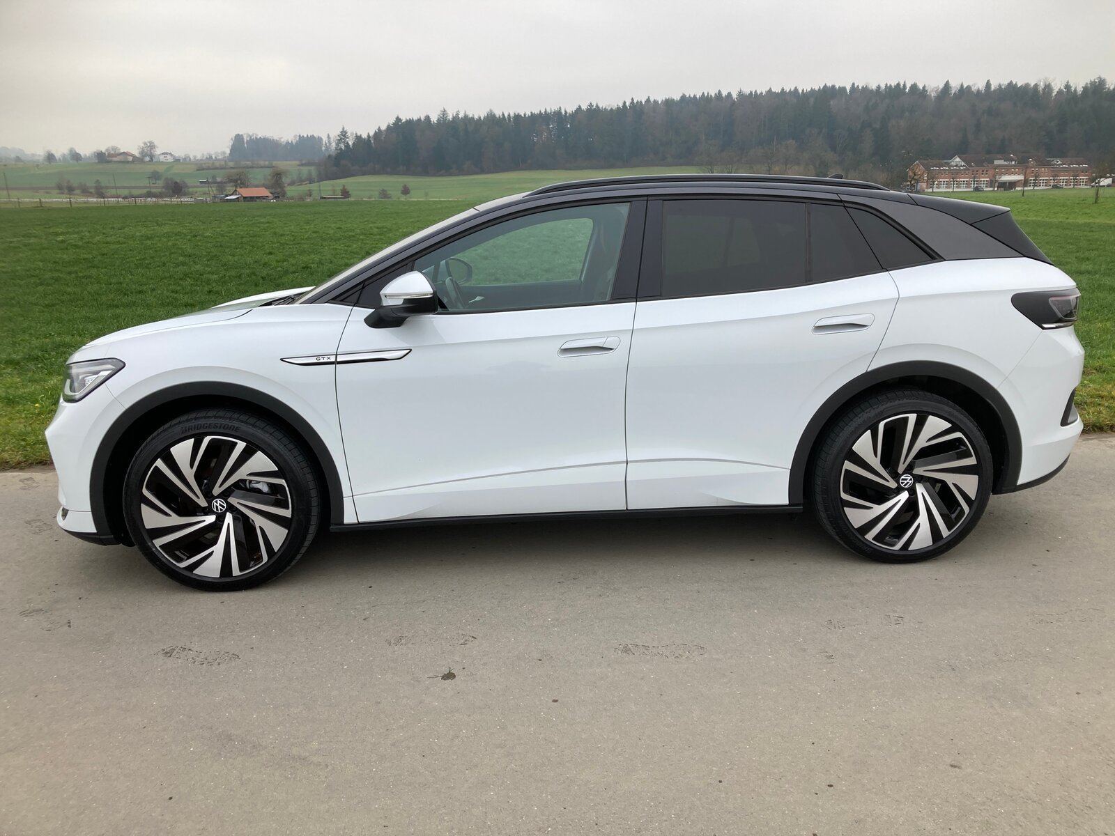 VW ID.4 GTX 77 kWh 4Motion, Electric, Second hand / Used, Automatic - 6