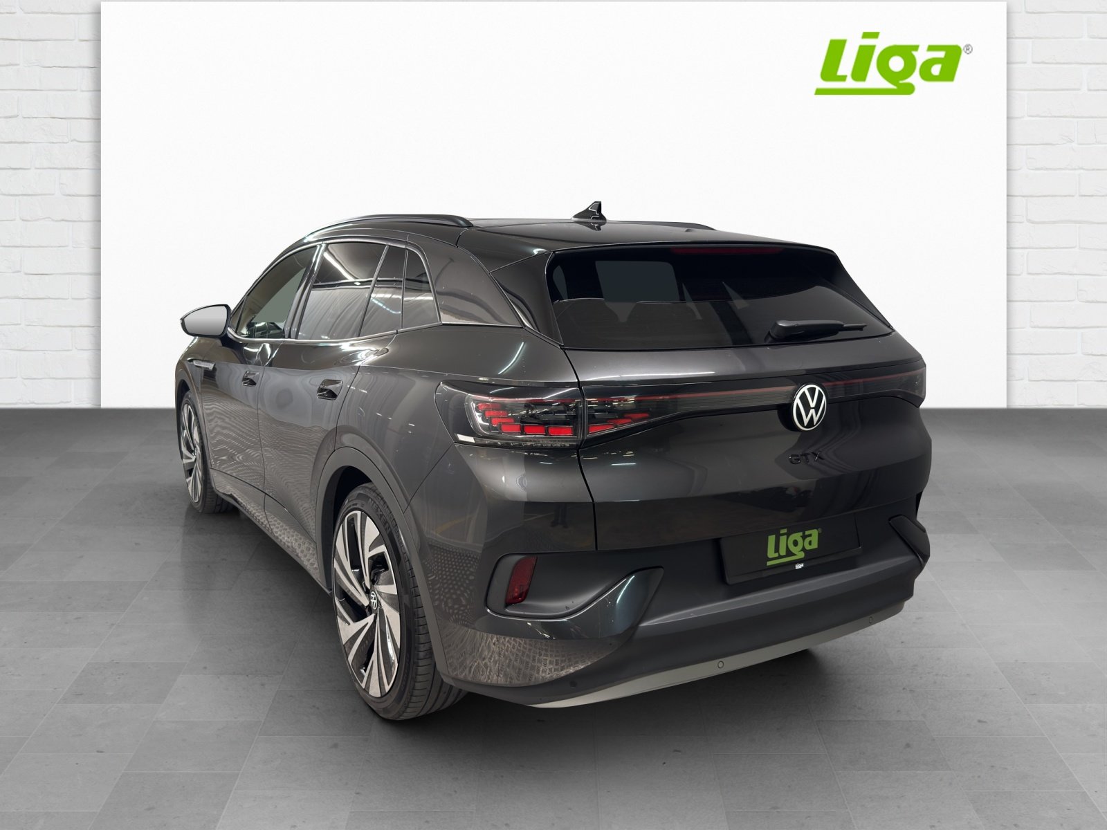 VW ID.4 GTX 4motion, Electric, Second hand / Used, Automatic - 4