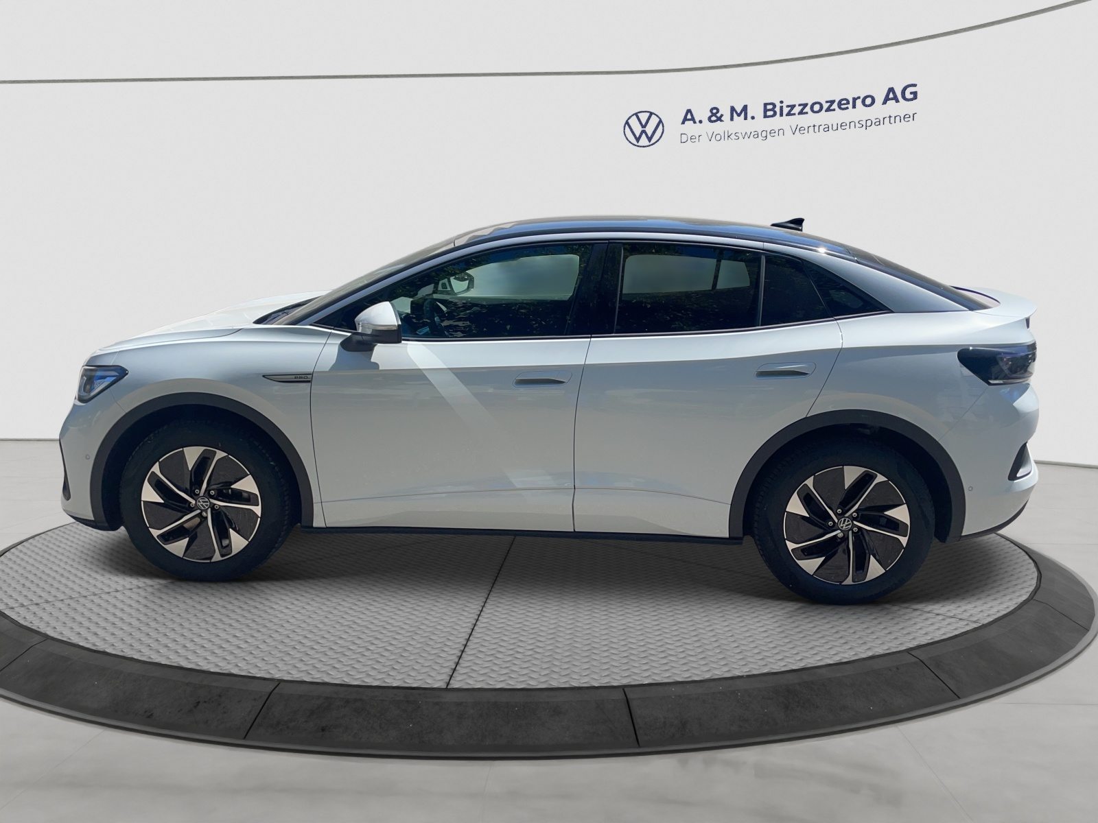 VW ID.5 Pro Performance, Elektro, Occasion / Gebraucht, Automatik - 2