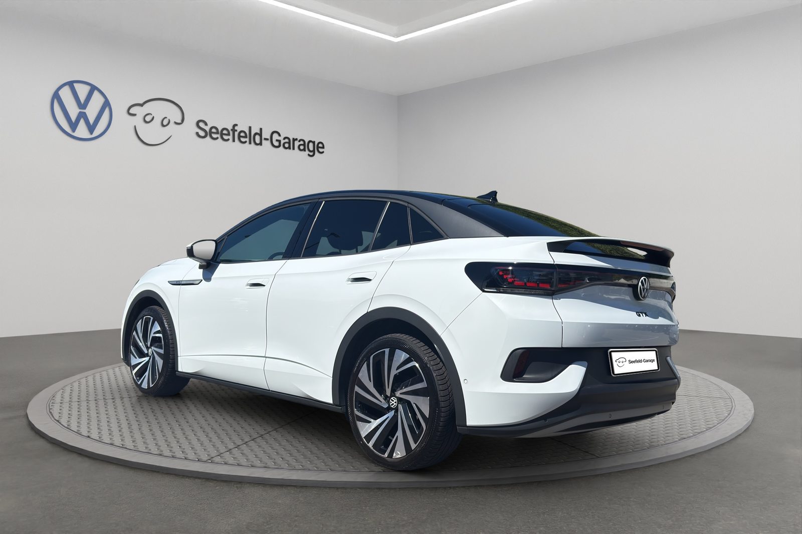 VW ID.5 GTX, Electric, Second hand / Used, Automatic - 4