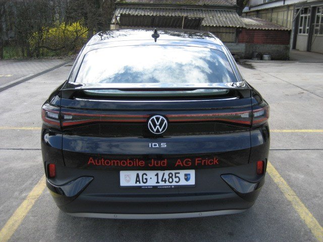 VW ID.5 Pro Performance 77 kWh, Electric, Second hand / Used, Automatic - 4
