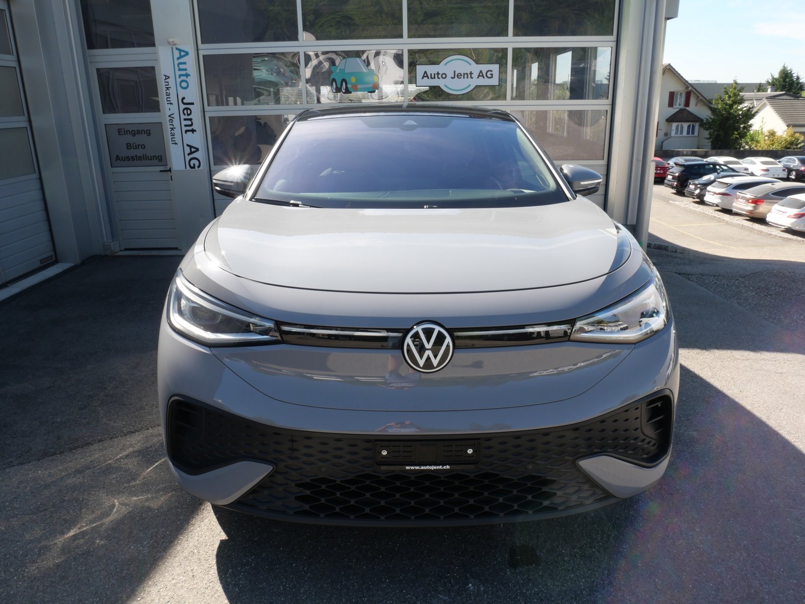 VW ID.5 Pro Performance 77 kWh *CH-Auto, Matrix-LED, Parklen, Electric, Second hand / Used, Automatic - 4