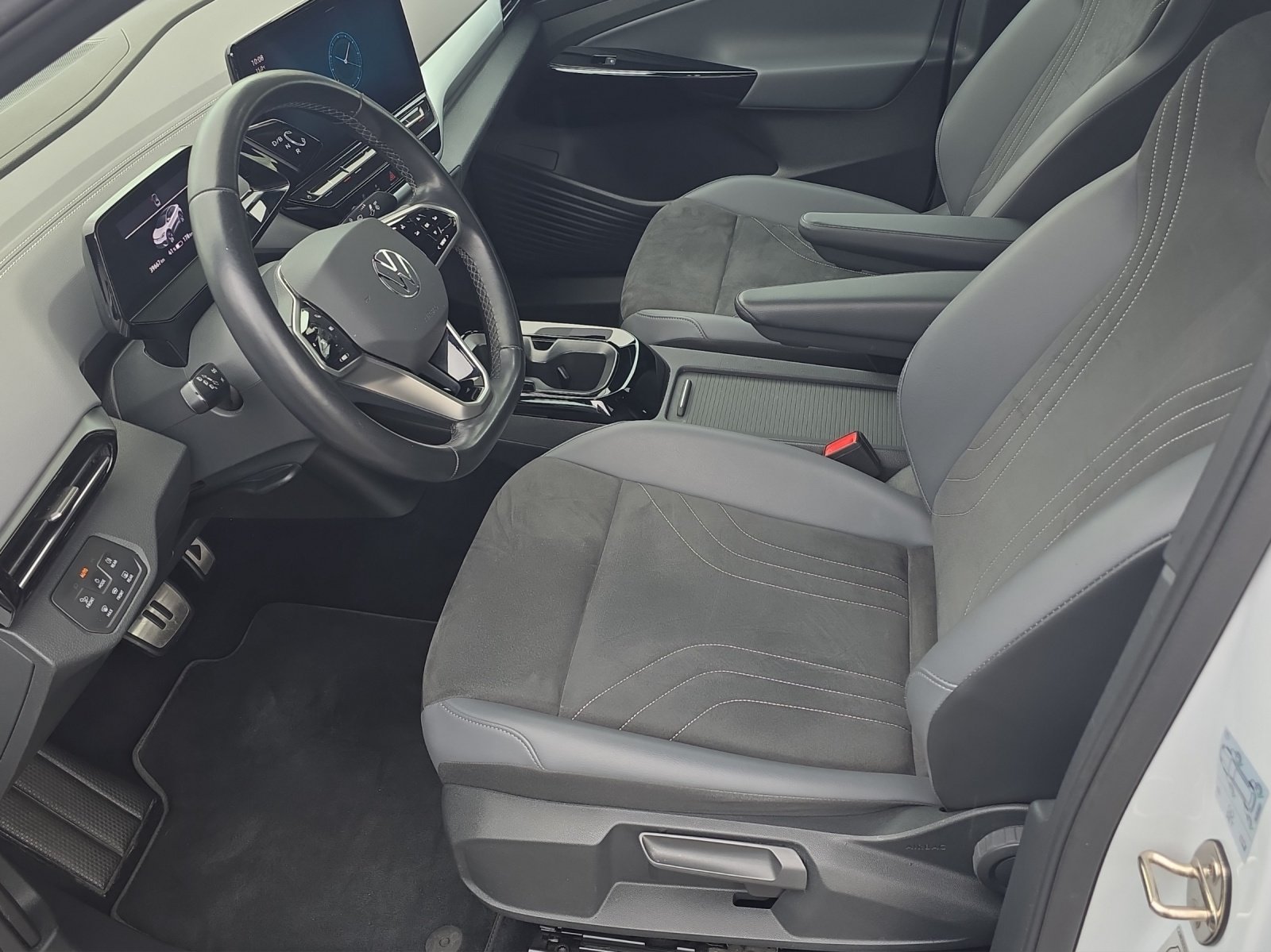 VW ID.5 Pro Performance 77 kWh, Elektro, Occasion / Gebraucht, Automatik - 4