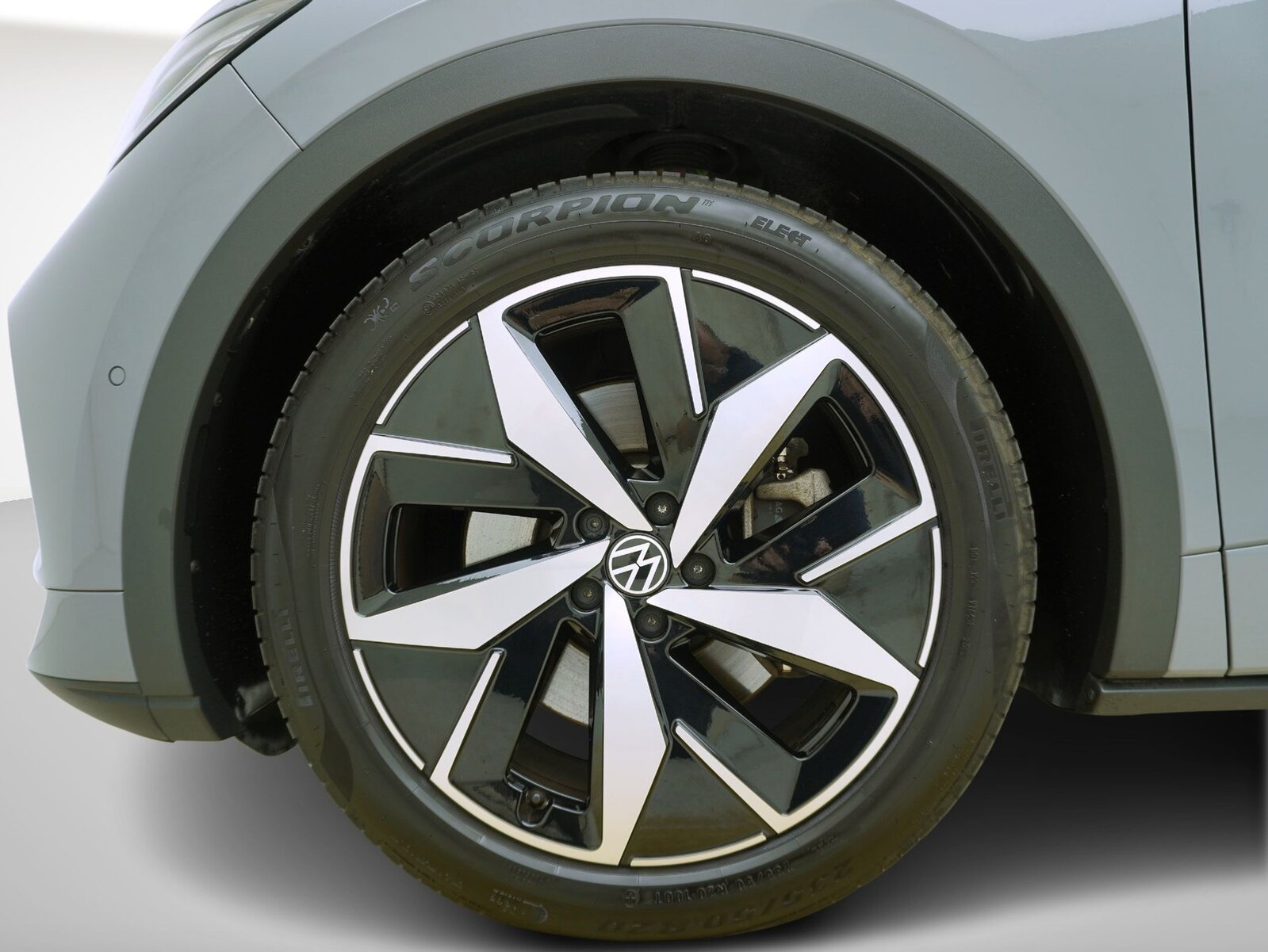 VW ID.5 GTX 4motion, Électrique, Occasion / Utilisé, Automatique - 6