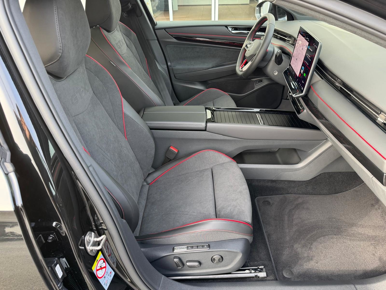 VW ID.7 Tourer GTX UNITED, Elektro, Neuwagen, Automatik - 3