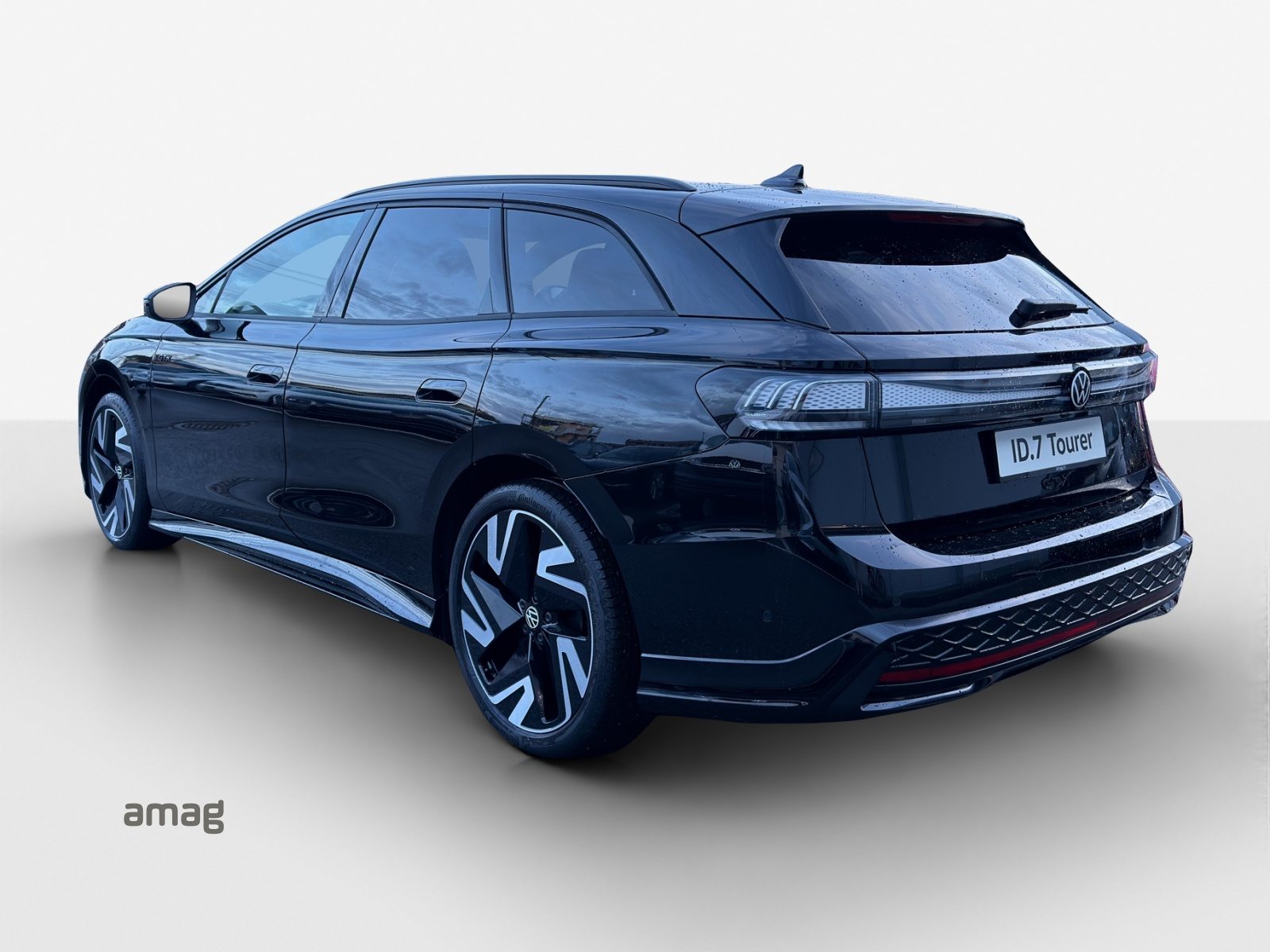 VW ID.7 Tourer GTX UNITED, Electric, New car, Automatic - 3