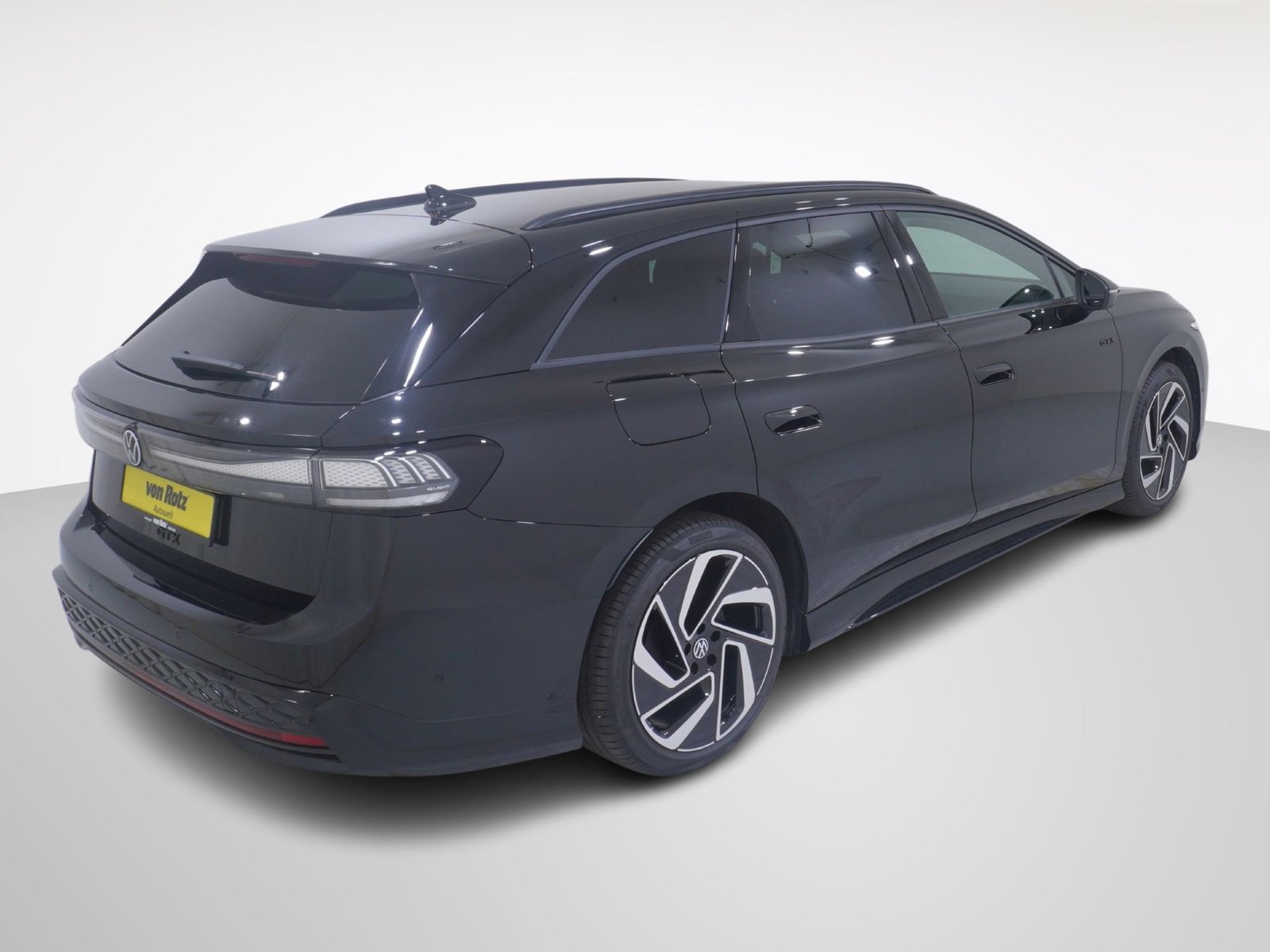 VW ID.7 Tourer 86 kWh GTX 4MOTION, Electric, New car, Automatic - 6