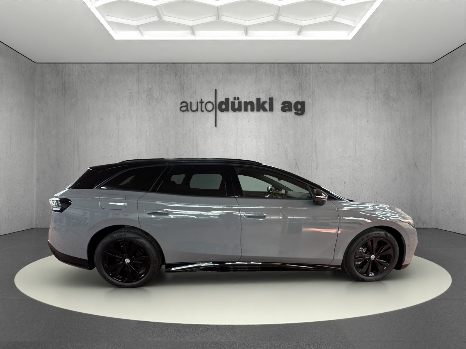 VW ID.7 Tourer Pro 77 kWh United, Electric, New car, Automatic - 5