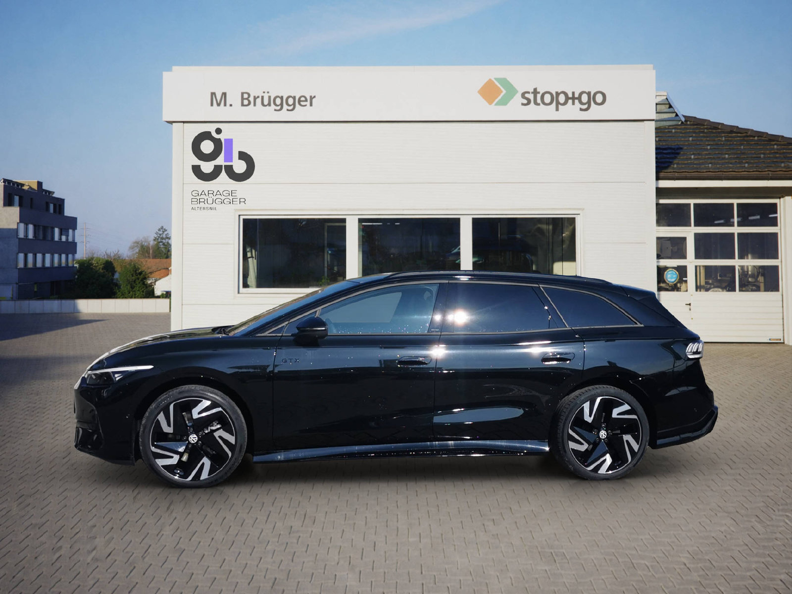 VW ID.7 Tourer GTX 4motion, Electric, New car, Automatic - 3