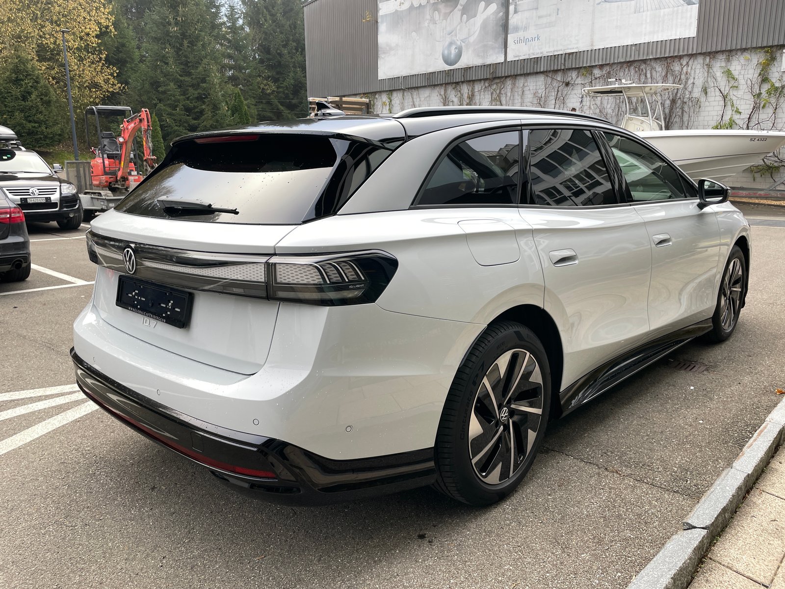 VW ID.7 Tourer Pro 77 kWh m. Wärmepumpe, Elettrica, Auto nuove, Automatico - 4