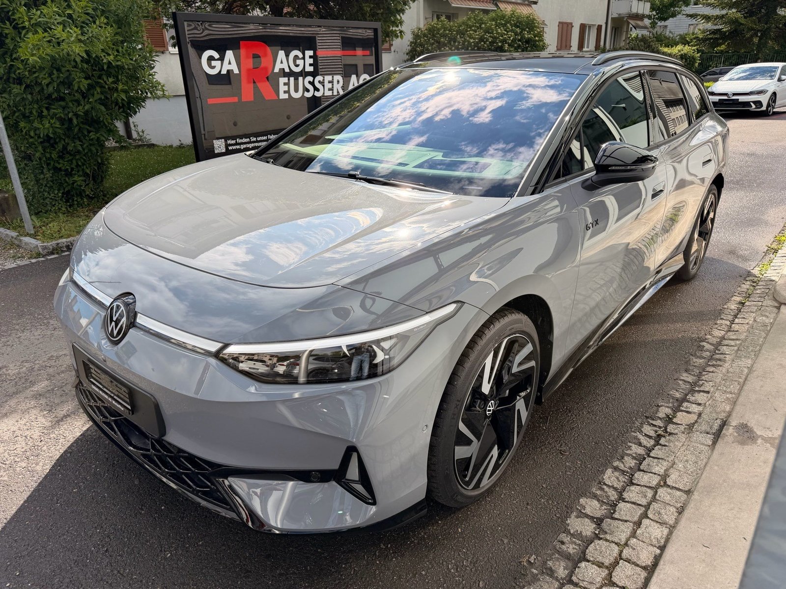 VW ID.7 TOURER GTX 340 PS 4MOTION *** NEUWAGEN MIT TOPAUSSTA