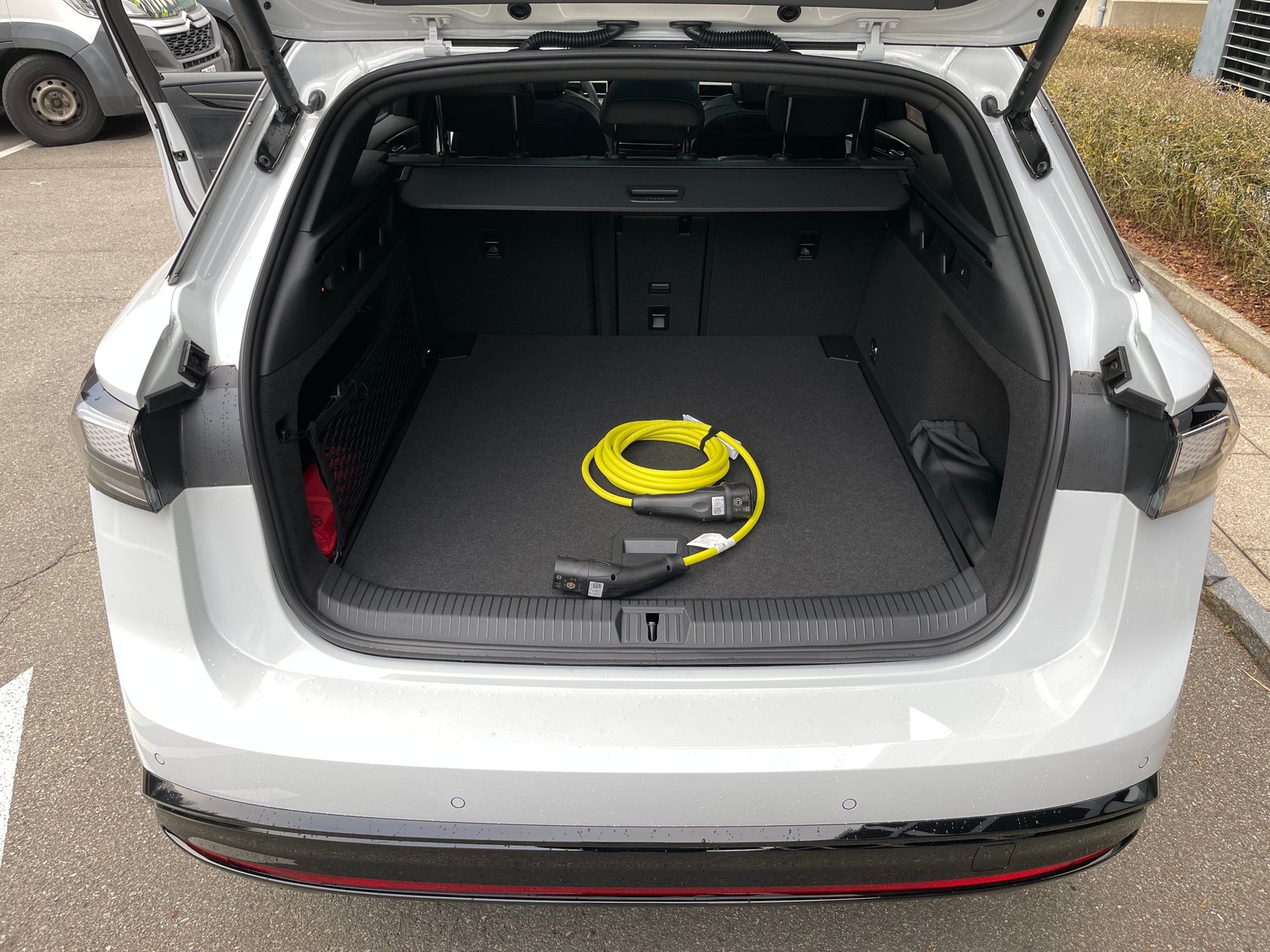 VW ID.7 Tourer Pro 77 kWh m. Wärmepumpe, Électrique, Voiture nouvelle, Automatique - 5