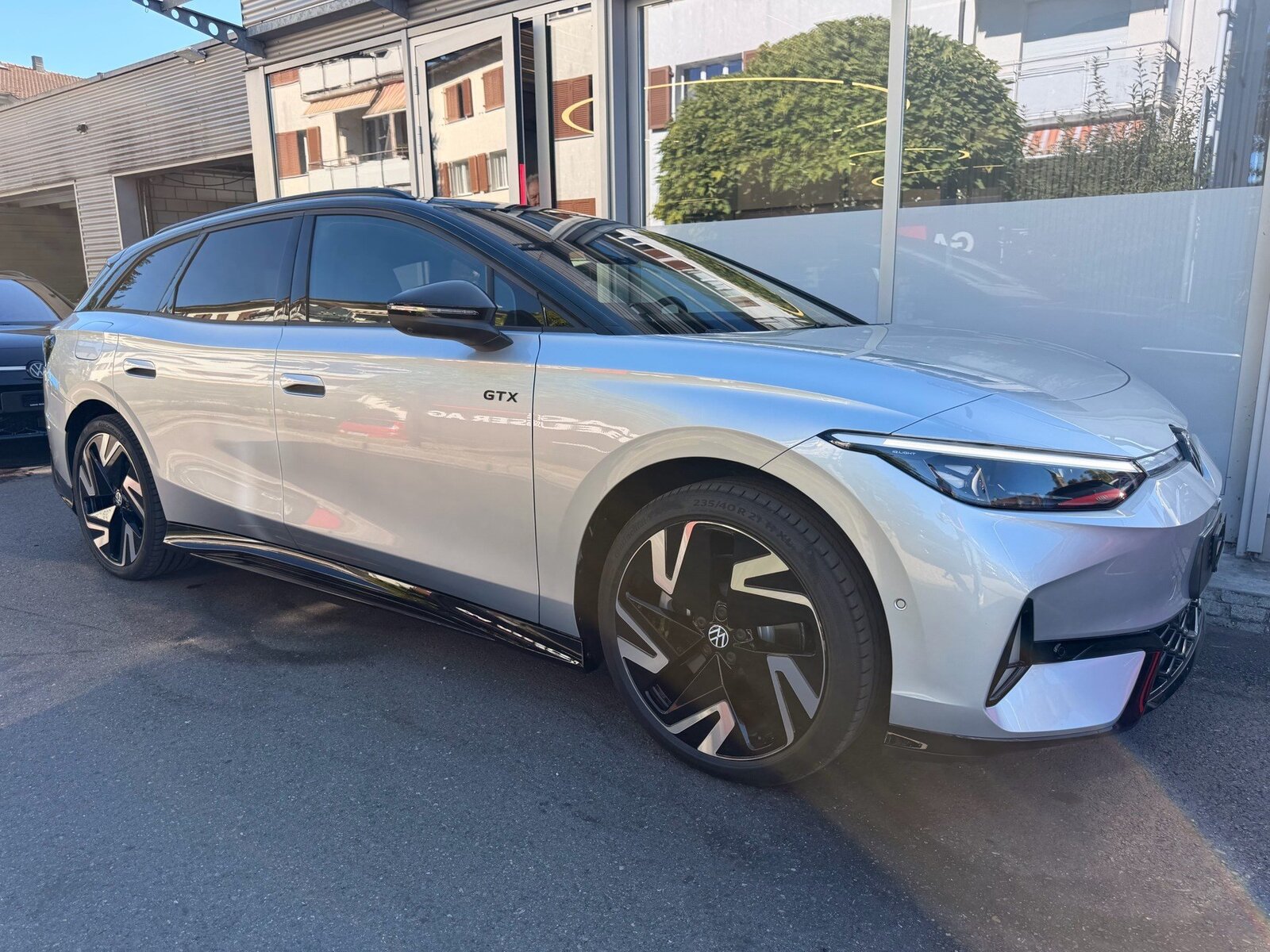 VW ID.7 TOURER GTX 340 PS 4MOTION *** VOLLAUSSTATTUG IN SCAL, Électrique, Voiture nouvelle, Automatique - 3
