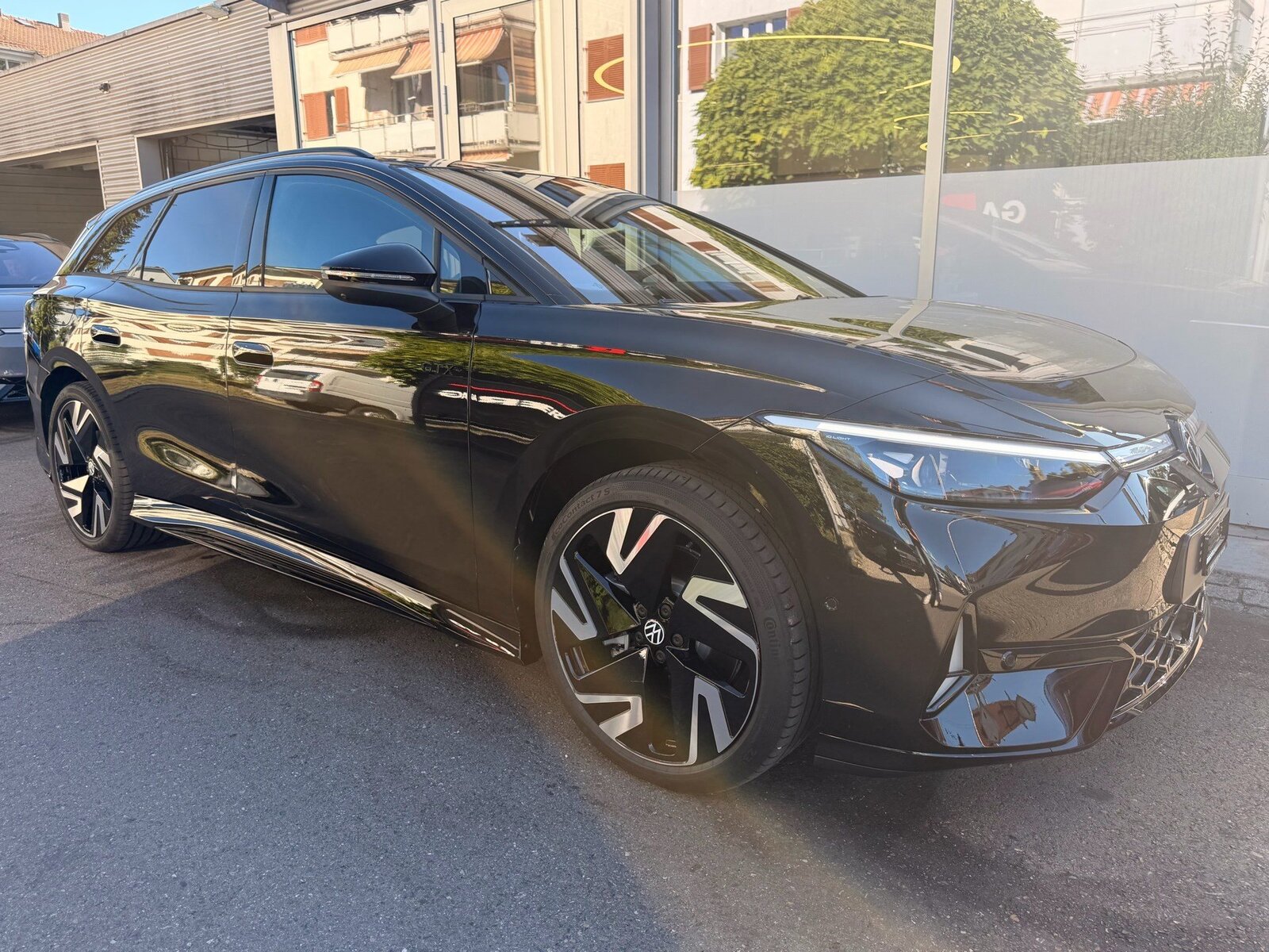 VW ID.7 TOURER GTX 340 PS 4MOTION *** VOLLAUSSTATTUG IN GREN, Électrique, Voiture nouvelle, Automatique - 3