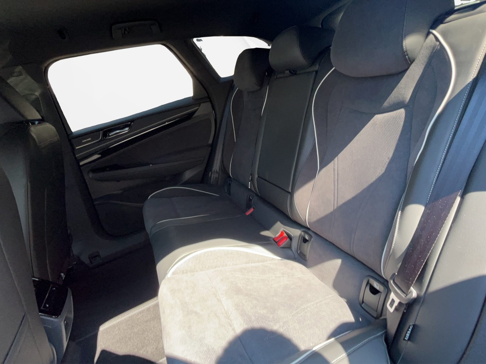VW ID.7 Tourer Pro UNITED, Elettrica, Occasioni / Usate, Automatico - 7