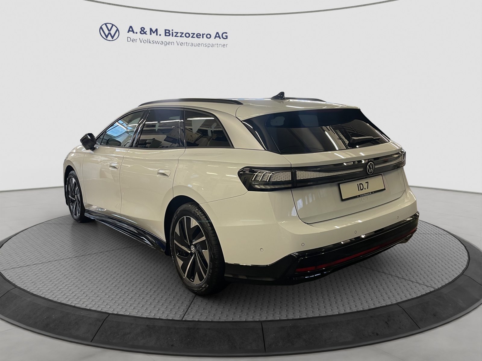 VW ID.7 Tourer Pro UNITED, Elettrica, Occasioni / Usate, Automatico - 3