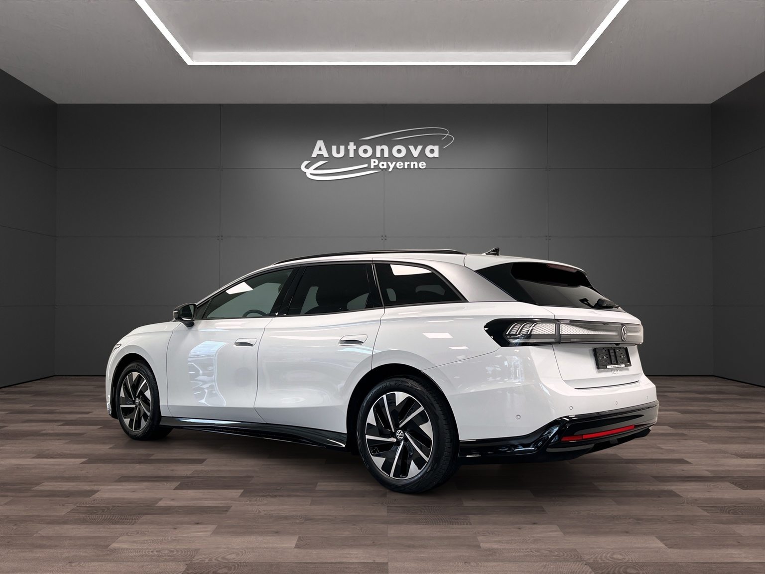 VW ID.7 Tourer Pro S UNITED, Électrique, Occasion / Utilisé, Automatique - 4