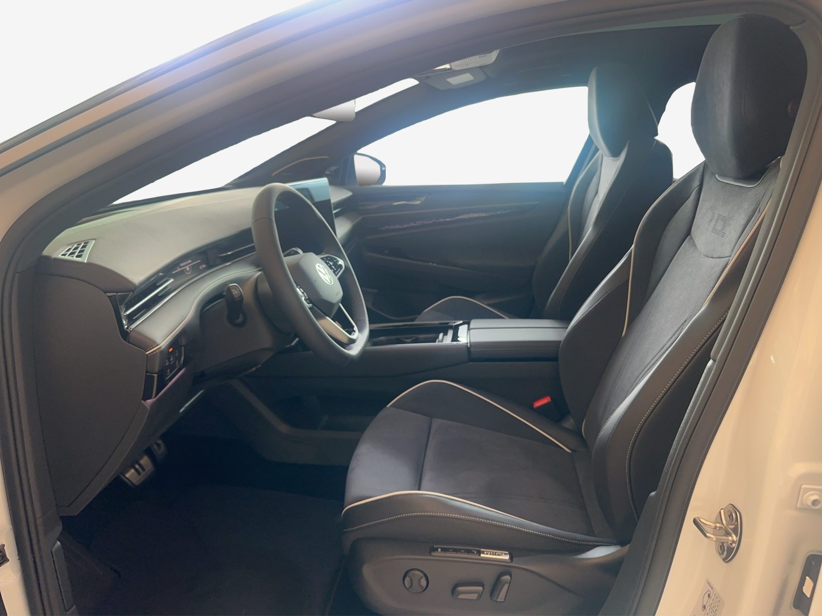 VW ID.7 Tourer Pro UNITED, Électrique, Voiture de démonstration, Automatique - 7