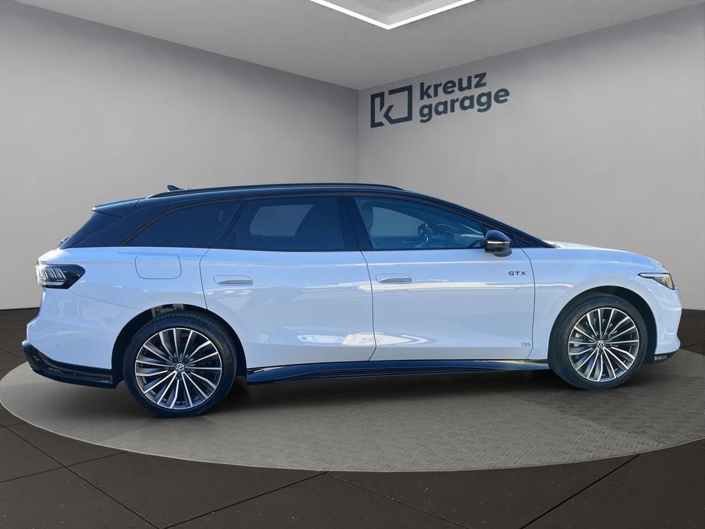 VW ID.7 Tourer GTX UNITED, Electric, Ex-demonstrator, Automatic - 2