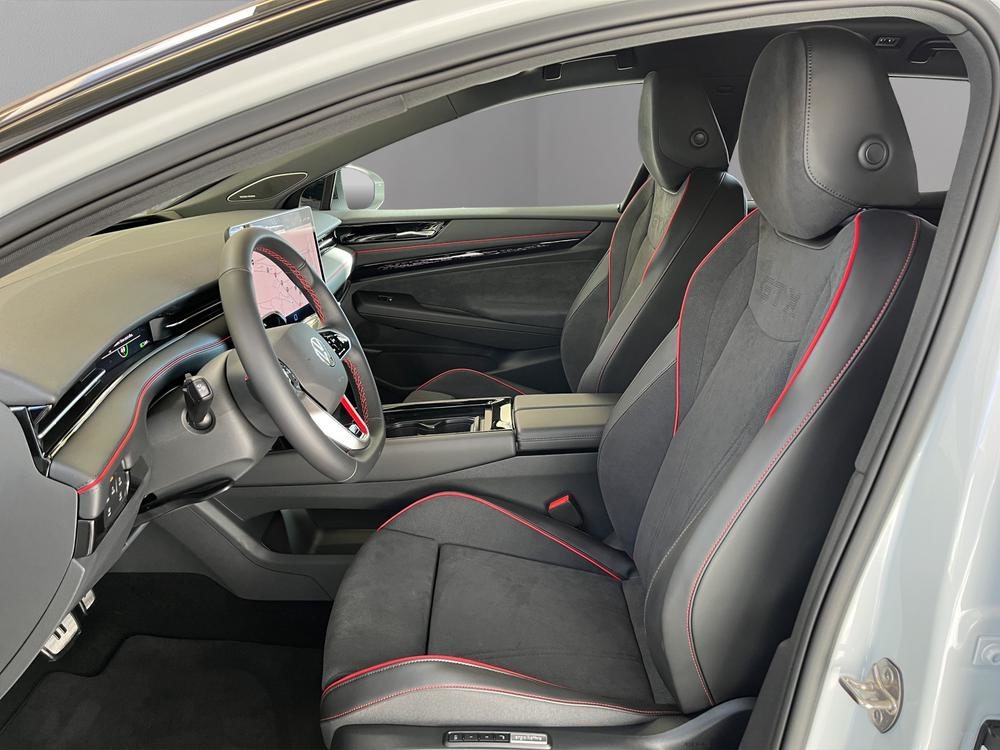 VW ID.7 Tourer GTX UNITED, Electric, Ex-demonstrator, Automatic - 6