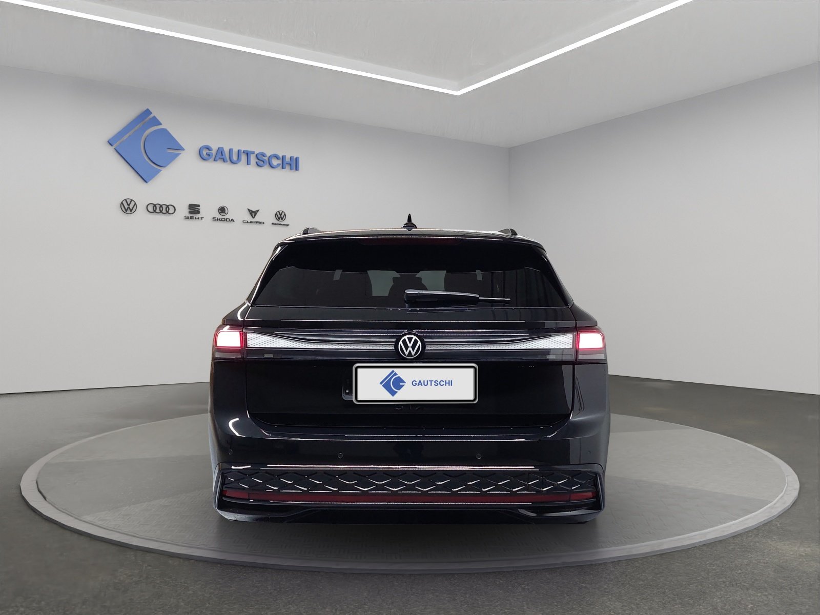 VW ID.7 Tourer GTX 86 kWh GTX United 4 Motion, Elektro, Vorführwagen, Automatik - 4