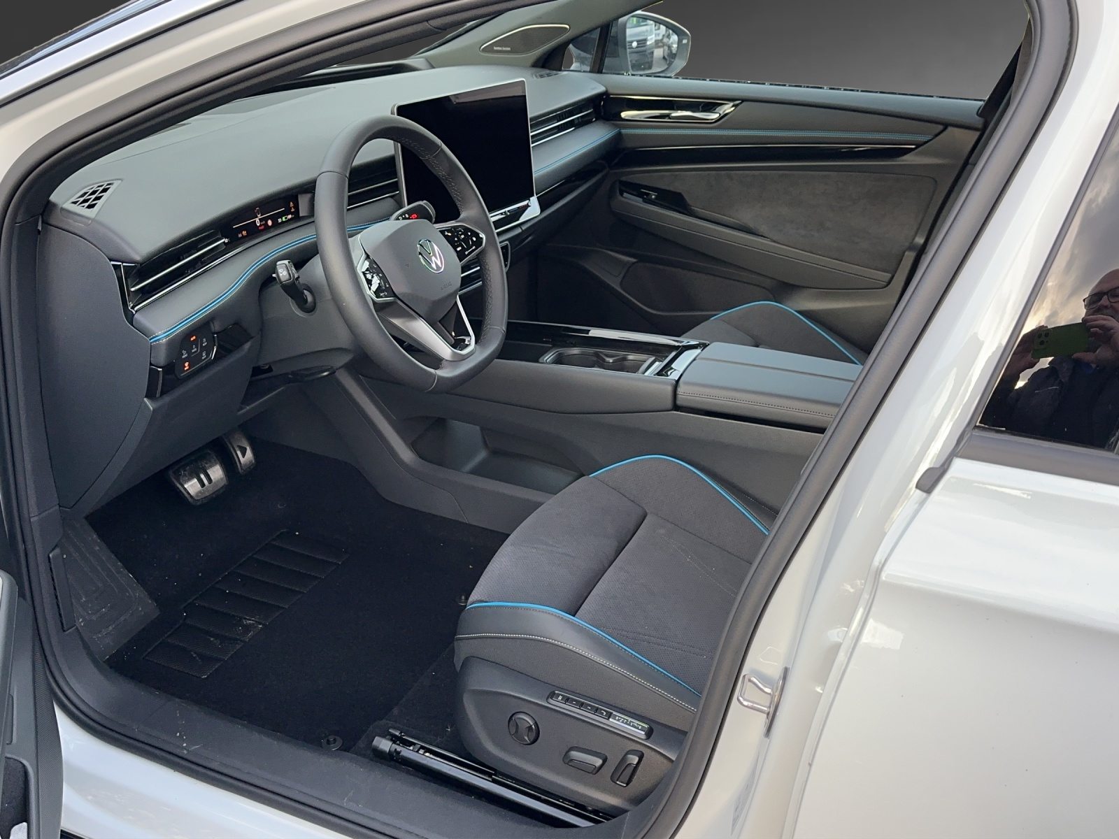 VW ID.7 Pro, Électrique, Occasion / Utilisé, Automatique - 4