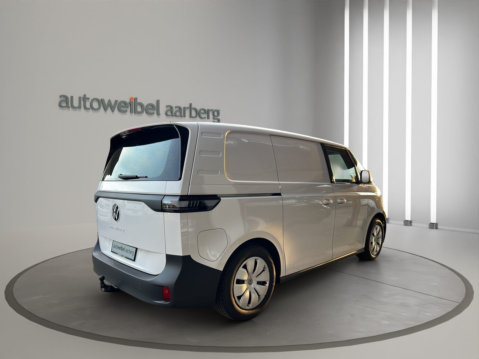 VW ID. Buzz Cargo Pure, Electric, New car, Automatic - 5