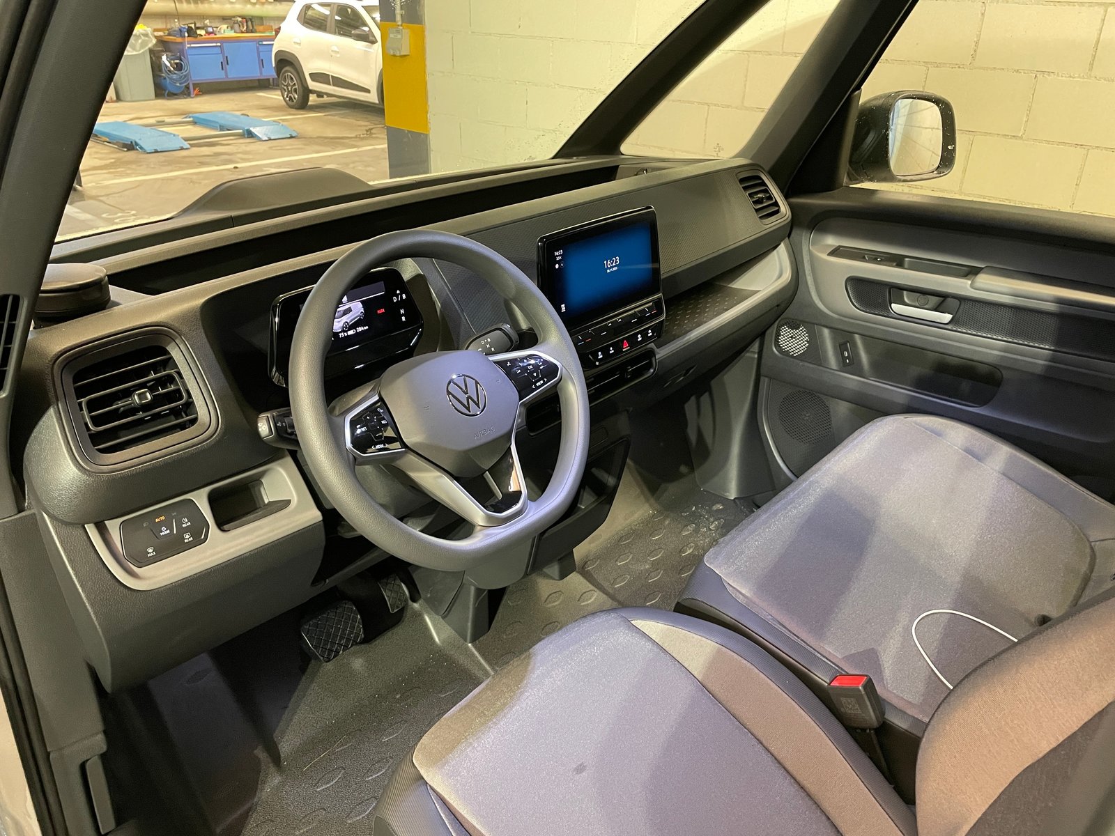 VW ID. Buzz Cargo, Elektro, Neuwagen, Automatik - 7