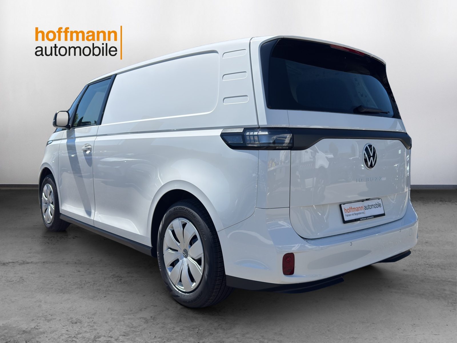VW ID. Buzz Cargo Pro, Electric, New car, Automatic - 6