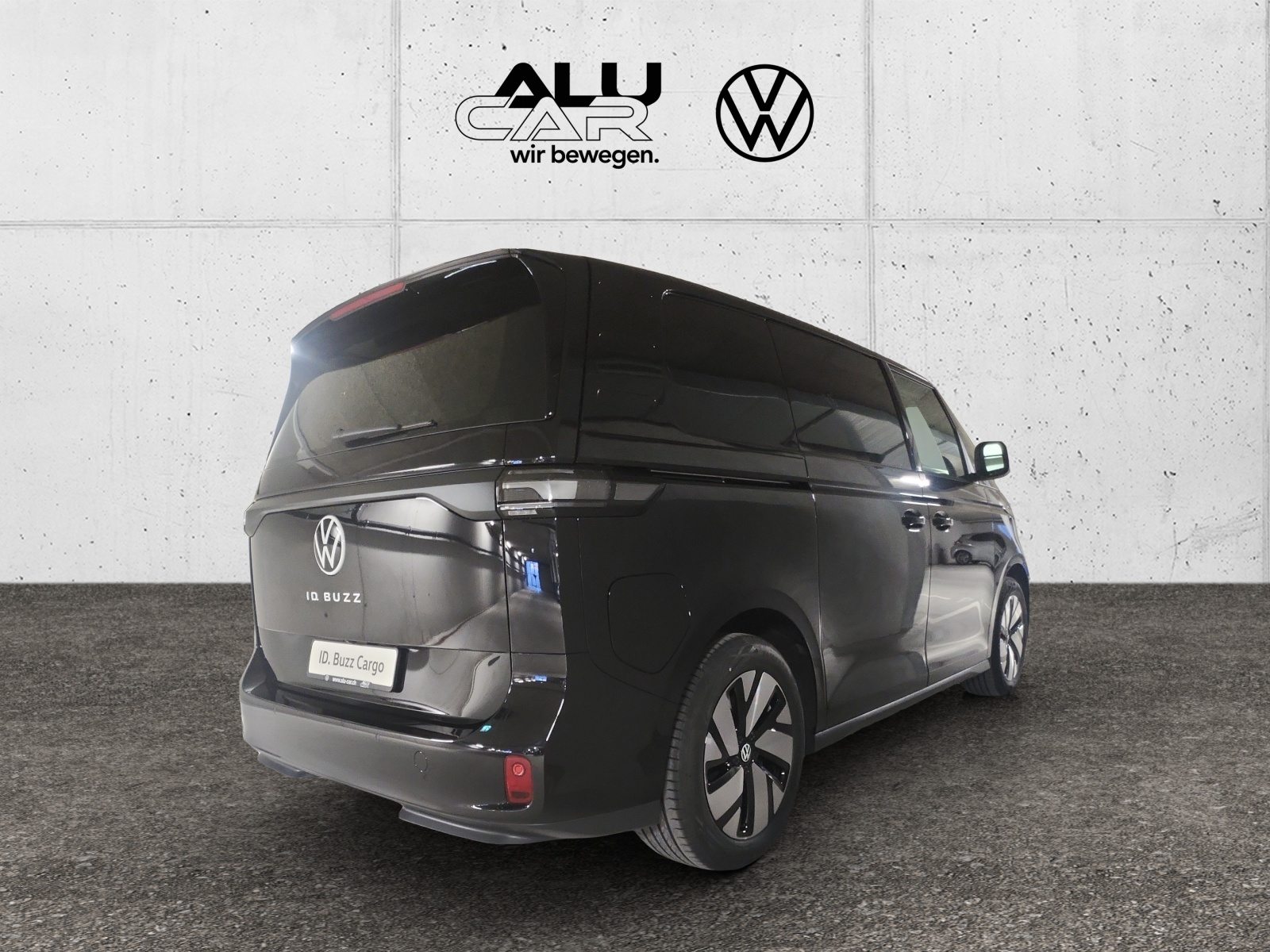 VW ID. Buzz Cargo Pro 4Motion, Electric, Second hand / Used, Automatic - 5