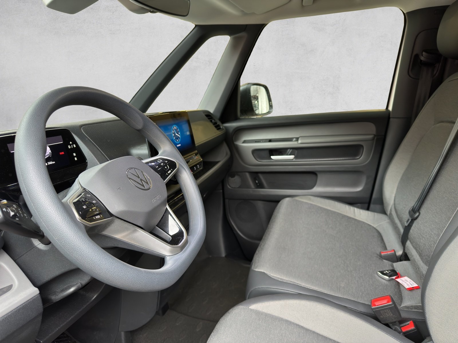 VW ID. Buzz Cargo, Elektro, Occasion / Gebraucht, Automatik - 6