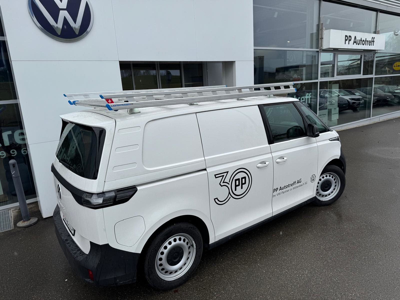 VW ID. Buzz Cargo Pure, Electric, Second hand / Used, Automatic - 5