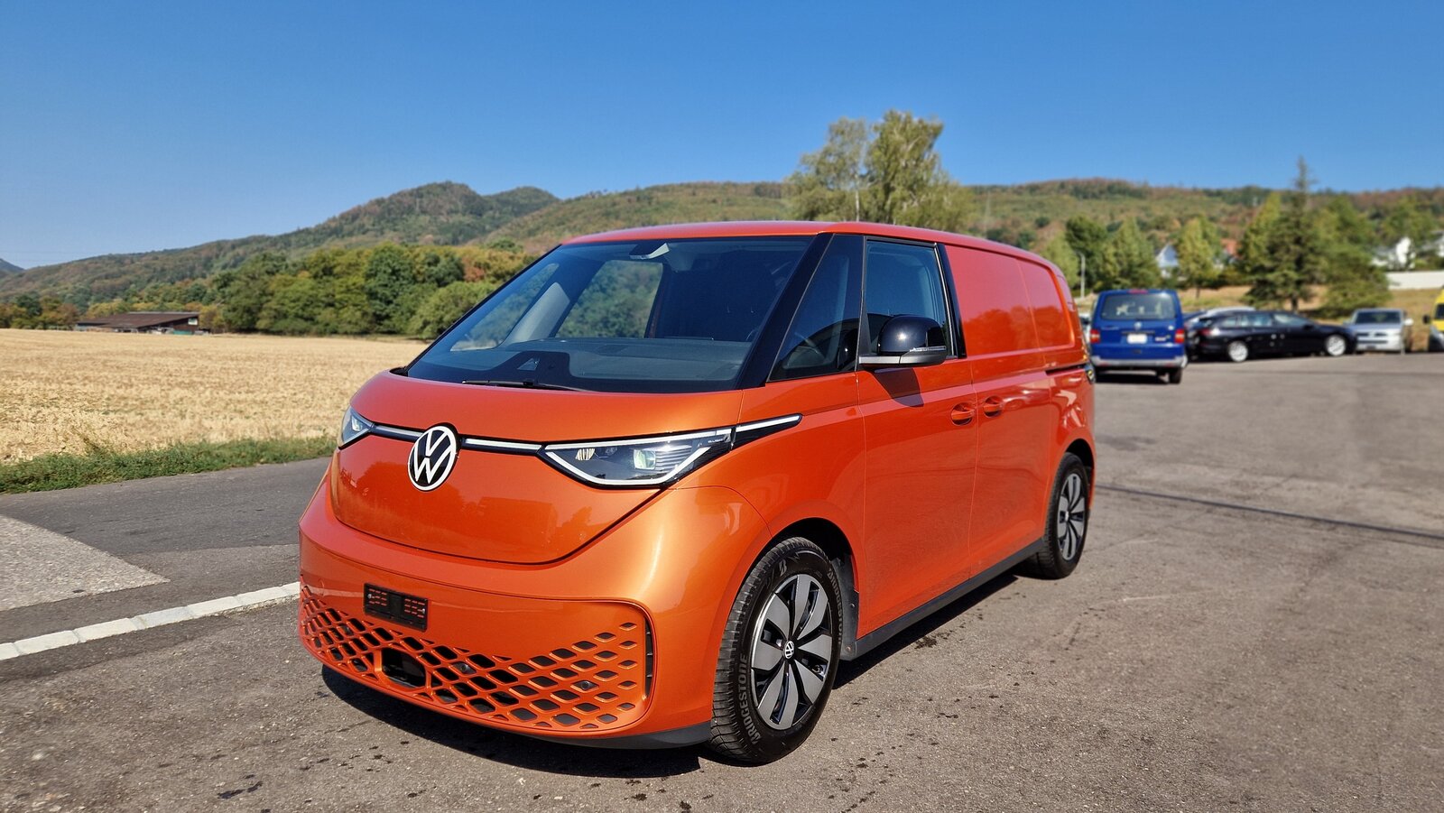 VW ID. Buzz Cargo, Électrique, Occasion / Utilisé, Automatique - 2