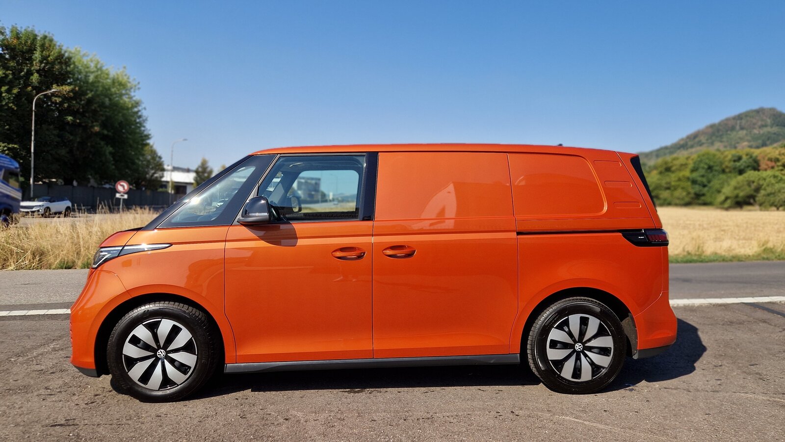 VW ID. Buzz Cargo, Électrique, Occasion / Utilisé, Automatique - 3