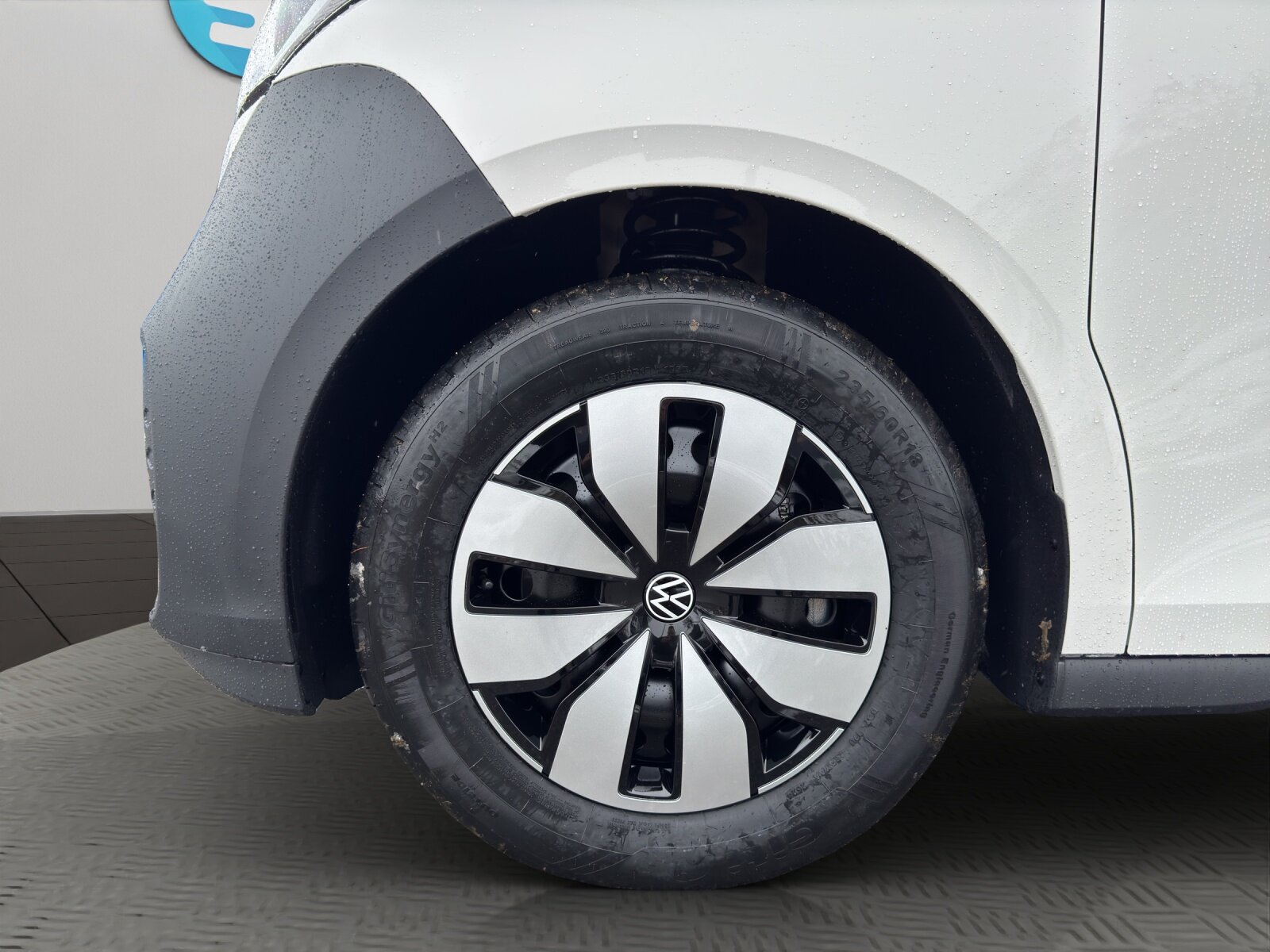 VW ID. Buzz Cargo Pure, Elektro, Occasion / Gebraucht, Automatik - 6